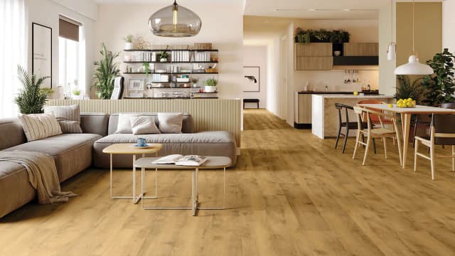 Panele LVT czy laminowane? Porównanie, które pomoże w wyborze idealnych paneli